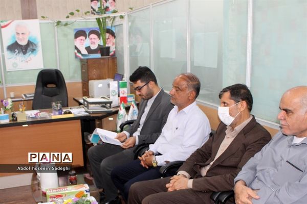 بازدید معاون نهضت سواد‌آموزی آموزش و پرورش استان بوشهر از سازمان دانش‌آموزی استان