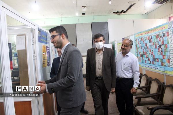 بازدید معاون نهضت سواد‌آموزی آموزش و پرورش استان بوشهر از سازمان دانش‌آموزی استان