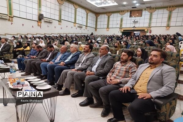 تقدیر از دختران فعال قرآنی پاکدشت