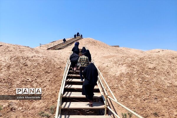 برگزاری اردوی آموزشی تفریحی ری‌گردی همکاران حوزه معاونت پرورشی مدارس آموزش‌‌وپرورش ناحیه دو شهرری