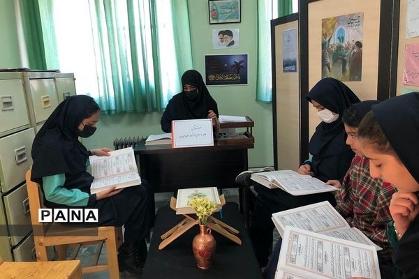 برگزاری آخرین محافل انس با قرآن در مدارس رودهن