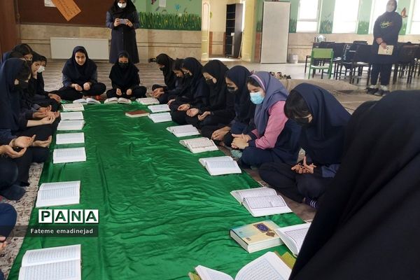 برگزاری آخرین محافل انس با قرآن در مدارس رودهن