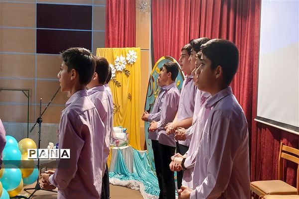 برگزاری همایش تقدیر از برگزیدگان جشنواره‌های  فرهنگی و هنری