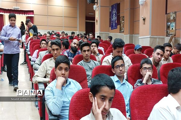 برگزاری همایش تقدیر از برگزیدگان جشنواره‌های  فرهنگی و هنری