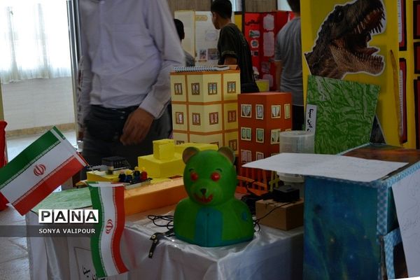 اختتامیه جشنواره جابر ابن حیان ناحیه 2 بهارستان