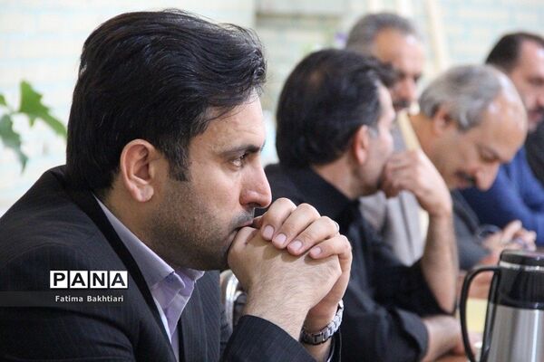 جلسه هم‌اندیشی مدیران مدارس نمونه‌دولتی شهرستان‌های استان تهران در ناحیه یک شهرری