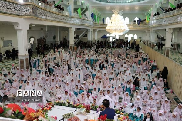 جشنواره نماز شکوفه‌ها در آباده