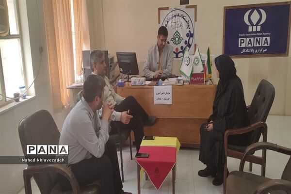 تقدیر از مسئول و کارشناسان سازمان دانش‌آموزی شهرستان شادگان