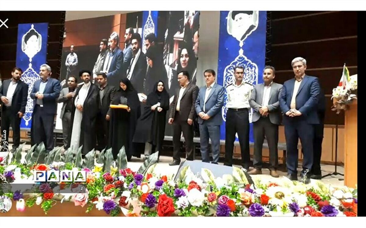 تجلیل از ۳۱۶ دانش‌آموز استان کرمان در جشنواره نوجوان سالم