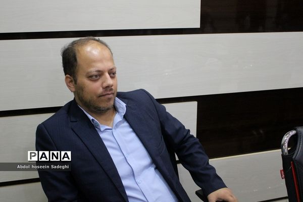 نشست توجیهی امتحانات نهایی خرداد 1402 در بوشهر