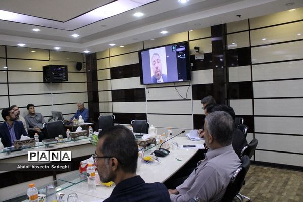 نشست توجیهی امتحانات نهایی خرداد 1402 در بوشهر