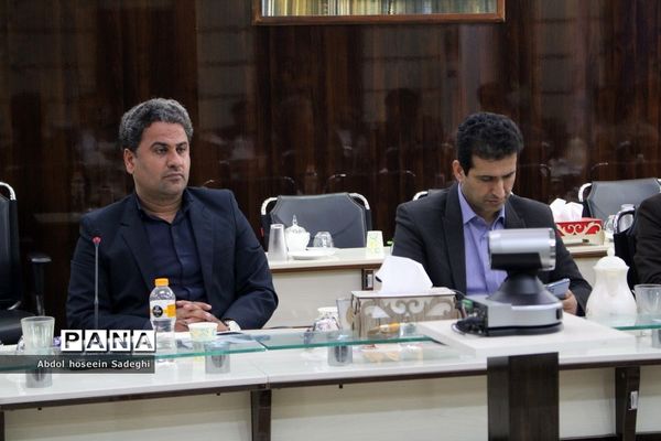 نشست کمیته پیشگیری و مبارزه با جعل اسناد در بوشهر