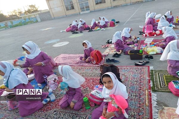 برگزاری اردوی درون مدرسه‌ای در دبستان بعثت شهرستان ابرکوه
