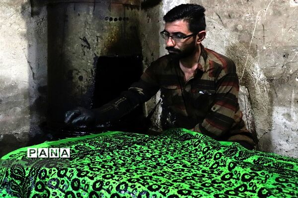 کارگاه صنعتی باتیک شهر اسکو