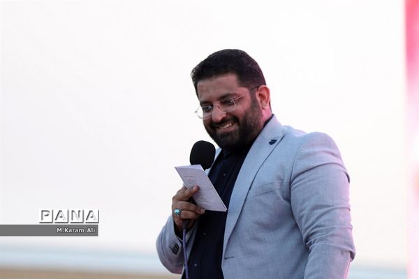 گردهمایی دختران دانشجوی سراسر کشور در قم