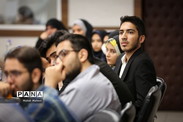 بازدید سخنگوی دولت از خبرگزاری پانا