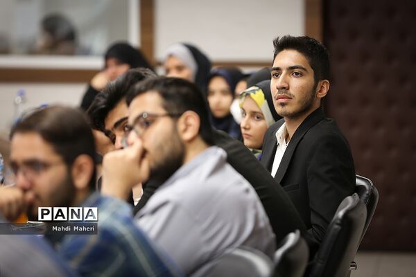 بازدید سخنگوی دولت از خبرگزاری پانا