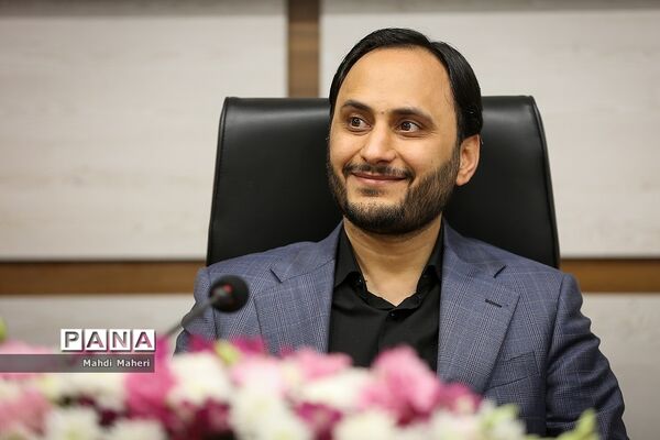 بازدید سخنگوی دولت از خبرگزاری پانا