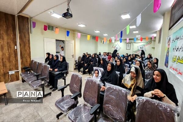اختتامیه جشنواره نوجوان سالم در ناحیه یک بهارستان