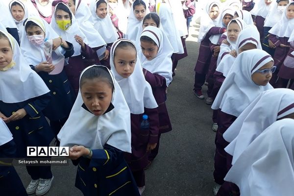 عزاداری شهادت امام‌جعفر صادق(ع) در دبستان حضرت زهرا(س)‌۲ رودهن