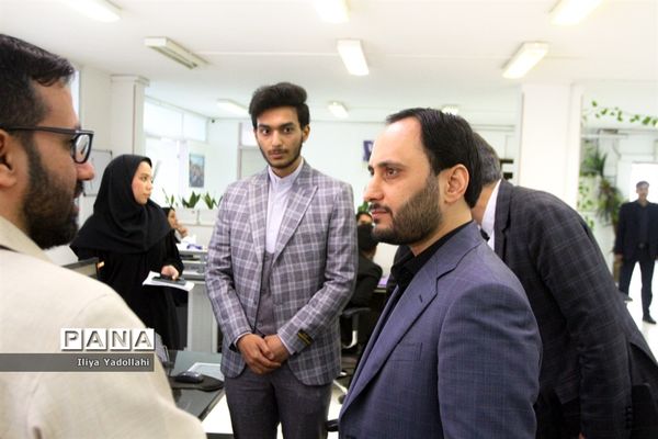 نشست صمیمانه خبرنگاران پانا با سخنگوی هیات دولت