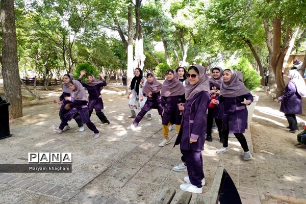اردوی تفریحی و فرهنگی دختران کلاس ششم در شیراز
