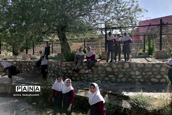 اردوی تفریحی دانش‌آموزان دبستان حضرت زینب(س) شهرستان خاتم