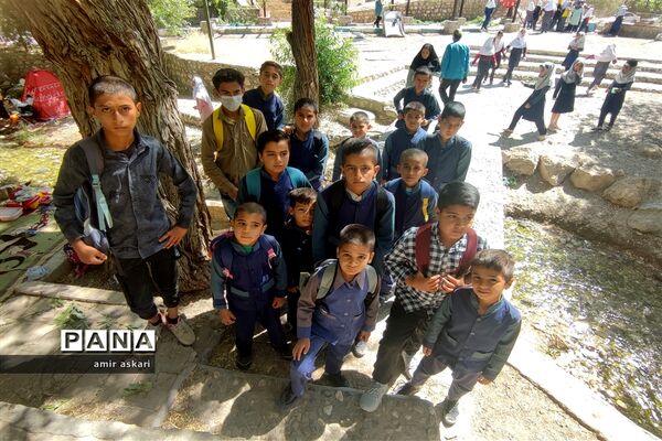 اردوی دانش‌آموزی دبستان لقمان حکیم شهرستان خاتم
