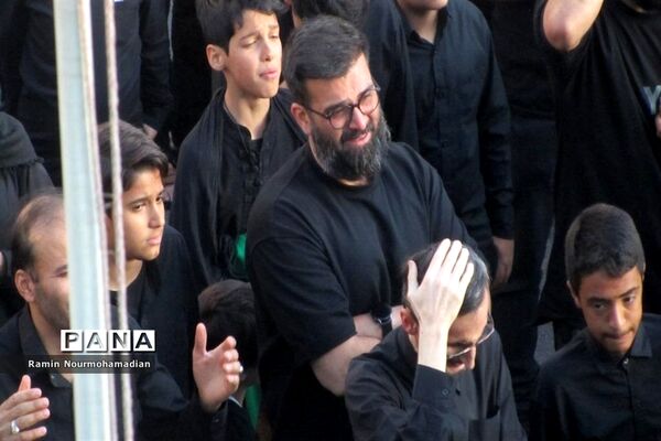 مراسم عزاداری شهادت حضرت امام جعفر صادق(ع) در دبیرستان دخترانه شهدای سیزده آبان منطقه ۹ تهران