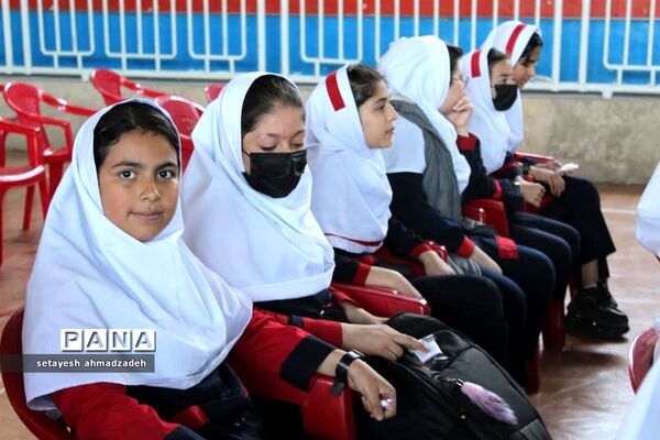 مراسم روز دختر در گلوگاه