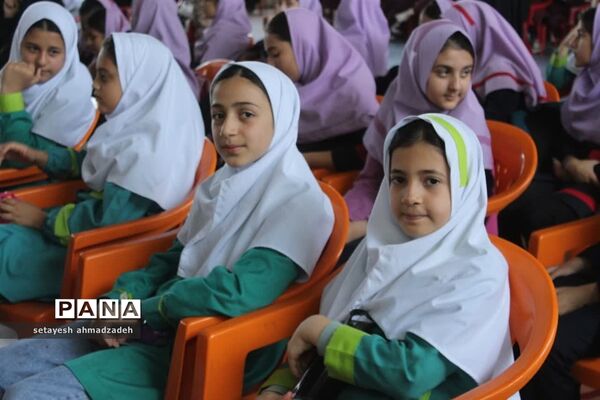 مراسم روز دختر در گلوگاه