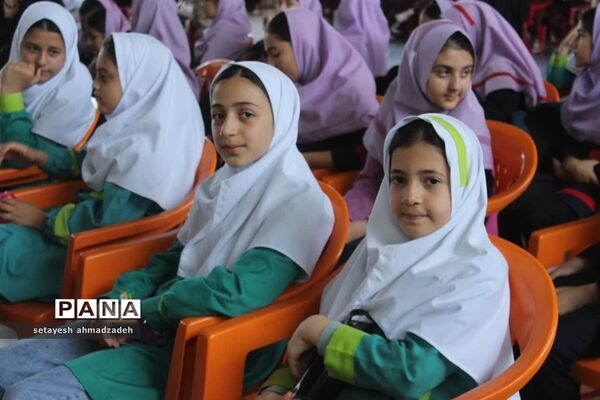 مراسم روز دختر در گلوگاه