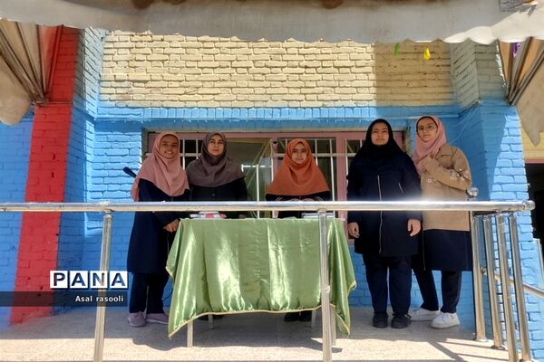 برگزاری اردوی درون مدرسه‌ای و تقدیر از دانش‌آموزان فعال مدرسه عطیه 2 ملارد