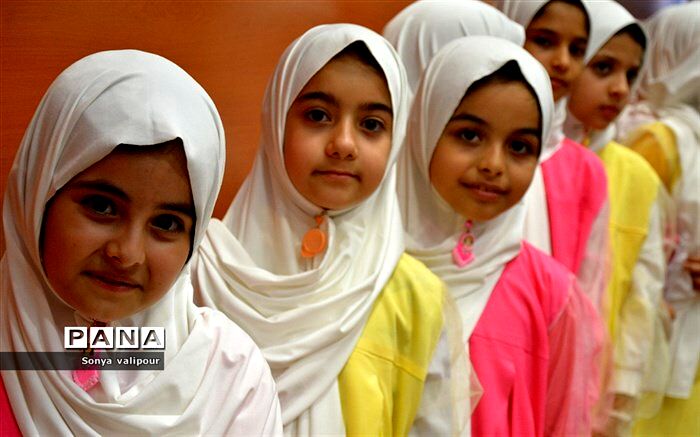 دختران یک هدیه الهی هستند/ فیلم