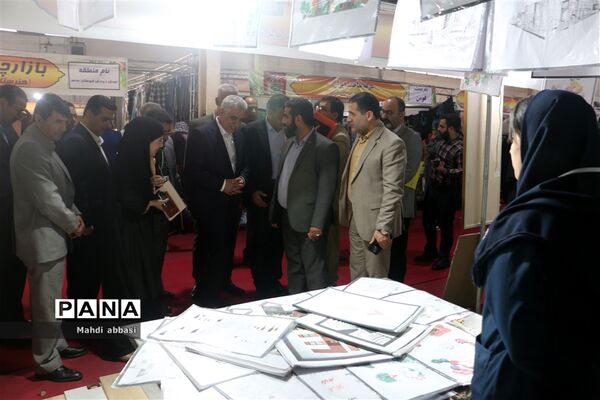 افتتاح بازارچه کسب و کار دانش‌آموزی در نمایشگاه بین المللی گیلان