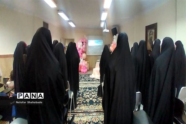 جشن روز دختر در حوزه علمیه خواهران ملارد