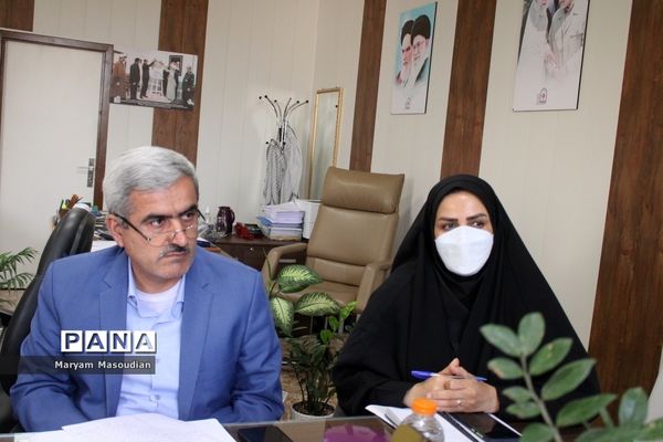 نشست هم‌اندیشی معاونان پرورشی و تربیت‌بدنی شهرستان‌ها و مناطق استان بوشهر