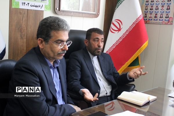 نشست هم‌اندیشی معاونان پرورشی و تربیت‌بدنی شهرستان‌ها و مناطق استان بوشهر