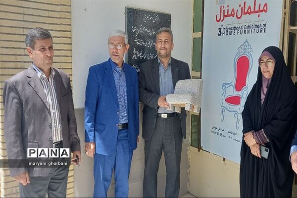 بازدید از دست آوردهای دانش‌آموزان هنرستان جهانیان بهنمیر