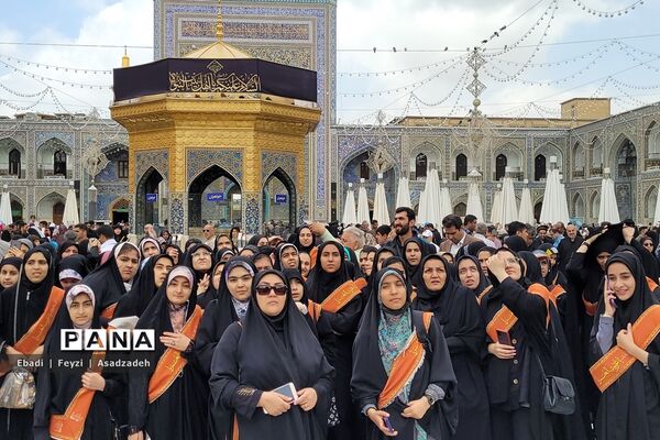 دانش‌آموزان زیارت اولی آذربایجان غربی در مشهد مقدس