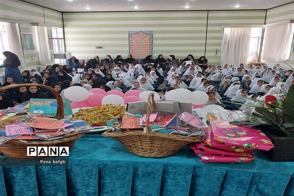 برگزاری جشن روز دختر در مدرسه هفت تیر بافق