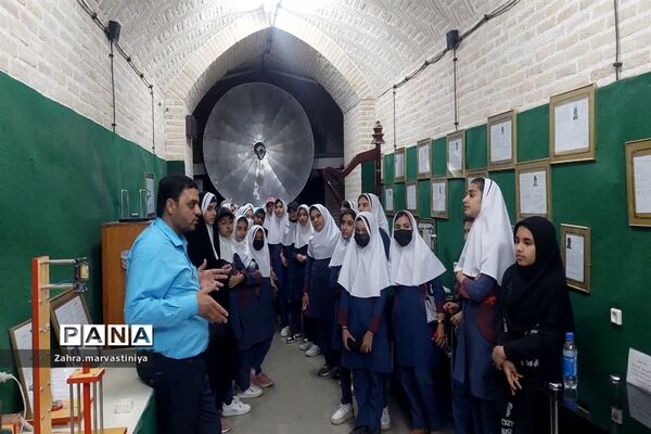 اردوی یک روزه دانش‌آموزان دبستان دخترانه زکیه مروست