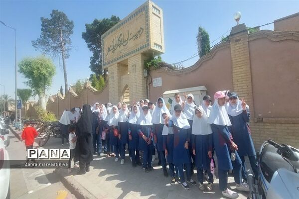 اردوی یک روزه دانش‌آموزان دبستان دخترانه زکیه مروست