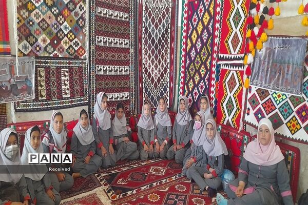 برگزاری برنامه بوم ابتدایی شهرستان اقلید