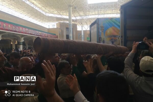 اهدای ۱۶۰۰ متر فرش دستباف به حرم حضرت معصومه (س)