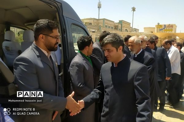 اهدای ۱۶۰۰ متر فرش دستباف به حرم حضرت معصومه (س)