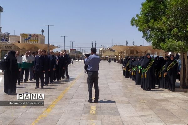 اهدای ۱۶۰۰ متر فرش دستباف به حرم حضرت معصومه (س)