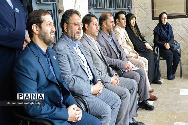یازدهمین نمایشگاه دستاوردهای دانش‌آموزی دبیرستان علامه حلی۴ در منطقه ۱۴