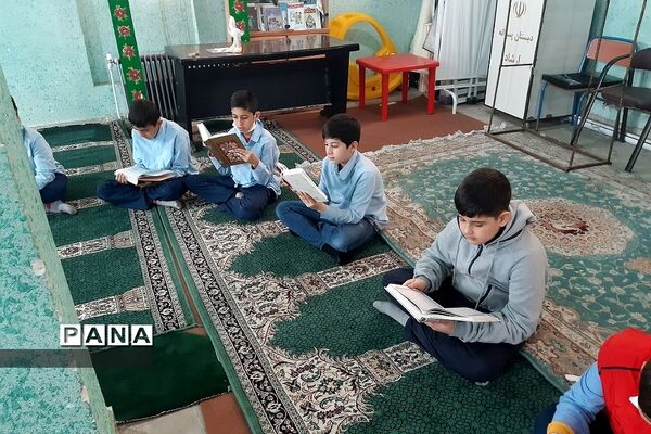 آخرین محفل انس با قرِآن در دبستان سما یک‌ و ارشاد رودهن