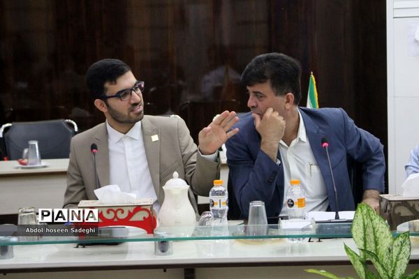 جلسه شورای معاونان آموزش و پرورش استان بوشهر